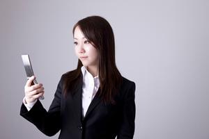 多数の小型カメラを販売している